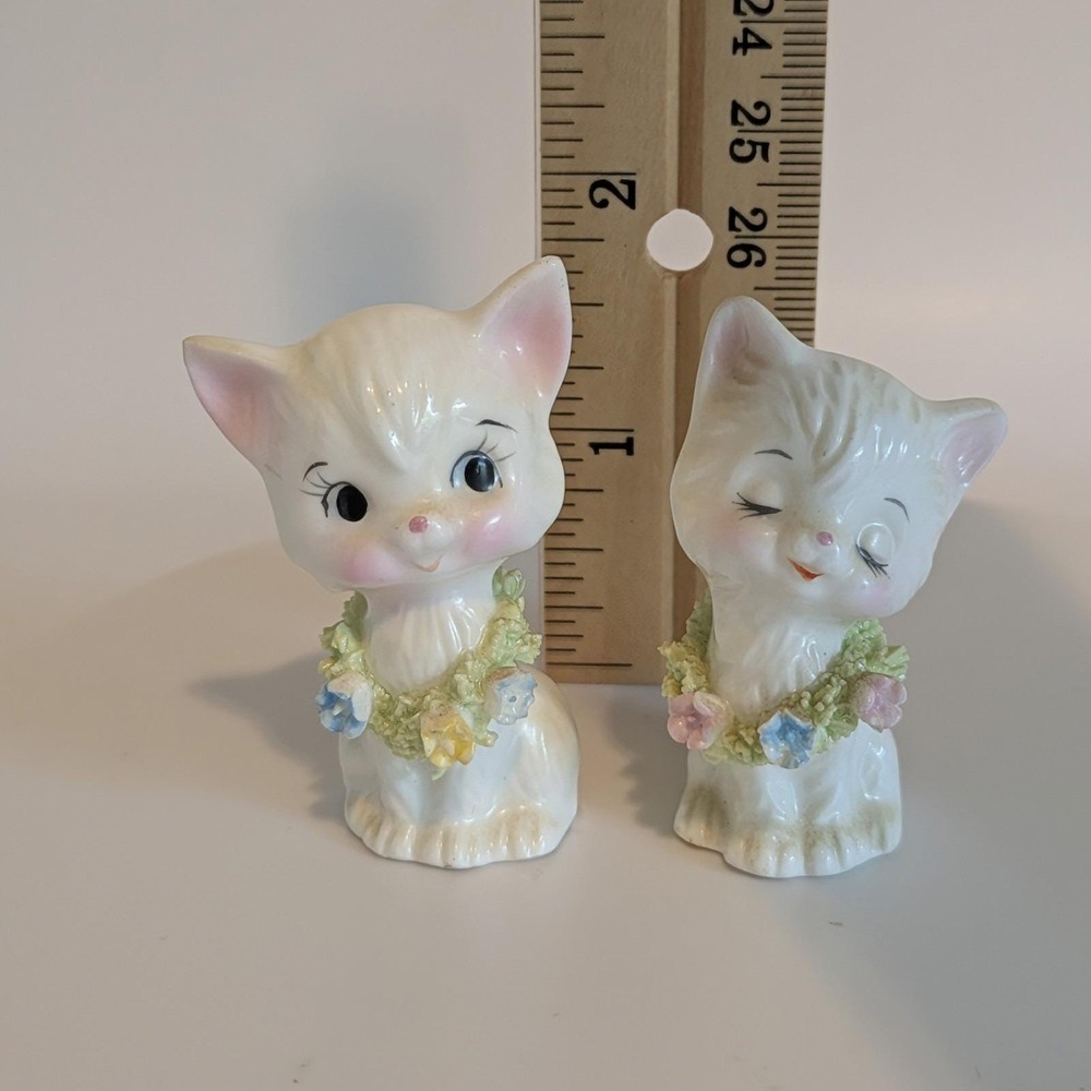 Vintage Napco Cats Kittens Miniature Bone China Spaghetti Trim Flower Wreath - Picture 2 of 8